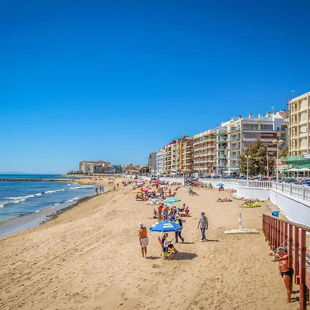 2 Bedroom Lovely In Апартаменты