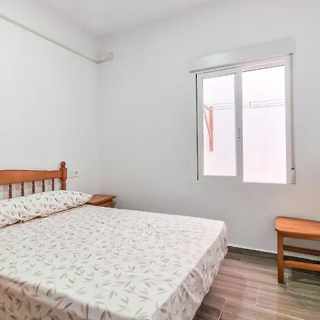 Apartment 2 Bedroom Lovely In *